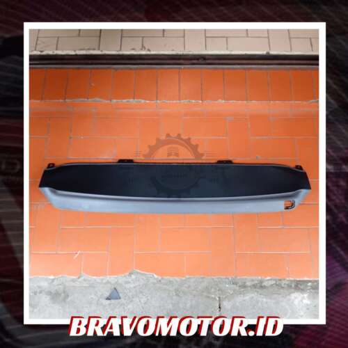 Original 71502 TEX Y00 Garnish Bumper Lower belakang FC1