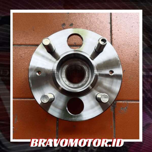 NSK 42200 SEL T51 ZA 28BWK20A Y 2CP 01 Bearing roda belakang