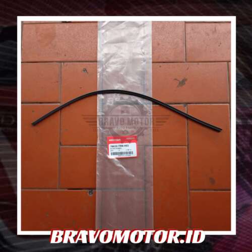 Original 76632 TRN H03 475mm 19in Karet wiper depan kiri RV3