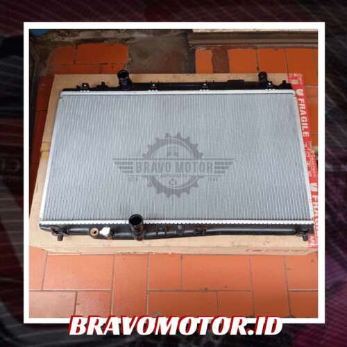 Original 19010 51Y Z51 Radiator matik RU5