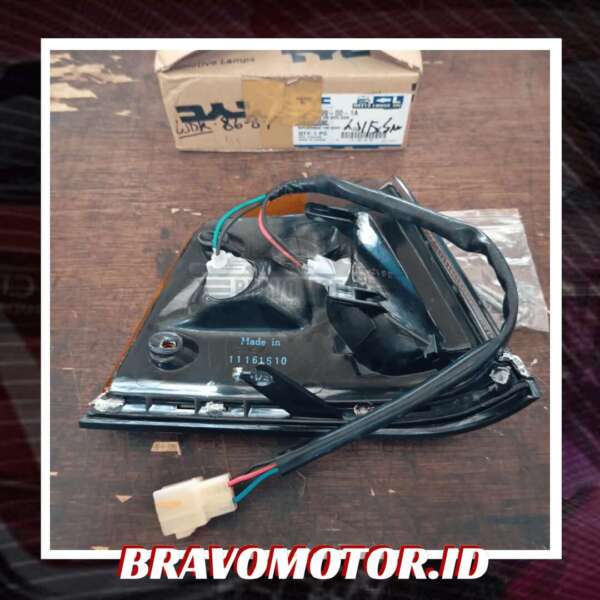 TYC 34350 SB4 950 18 1299 00 1A Riting Corner Lamp kiri SB4|86 87