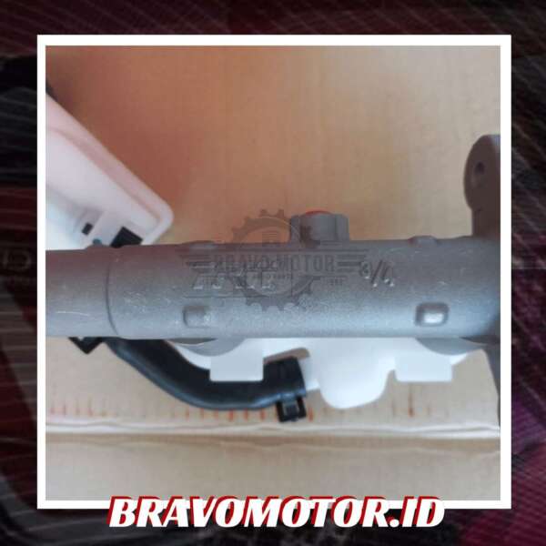 TRW 46100 SNA 003 TRW PMD814 Master rem FD1