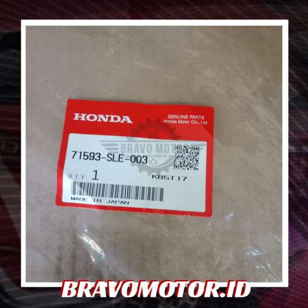 Original 71593 SLE 003 Bracket bumper belakang kanan RB3