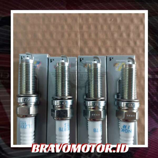 Import NGK 12290 R40 A01 ILZKR7B11S Spark plug/Busi Laser Iridium 4 pcs/set