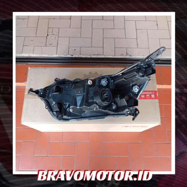 Original 33100 TG4 T11 Head lamp kanan DD1|24