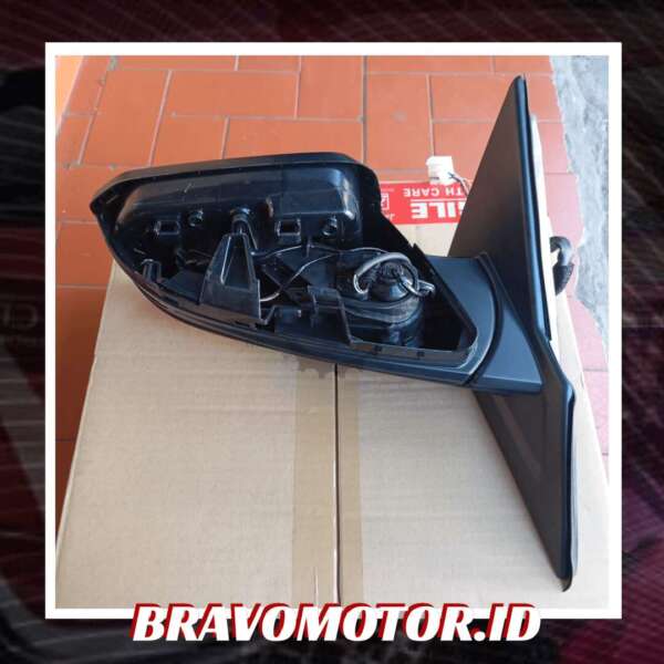 Original 76208-TEA-T02(T01) Auto Turn Spion Mirror Assy kanan FC1-3 Original 76208 TEA T02(T01) Auto Turn Spion Mirror Assy kanan FC1