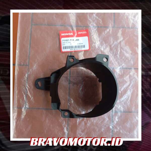 Original 71107 T7A J00 Bracket Fog Light depan kanan RU1