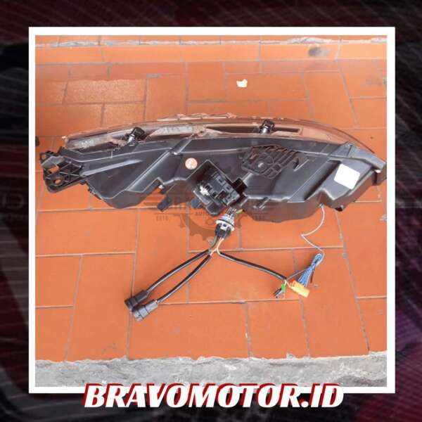 NoBrand 33100 TEC Q01&33150 TEC Q01 Variasi Lambo Style Head lamp kiri&RH FK4