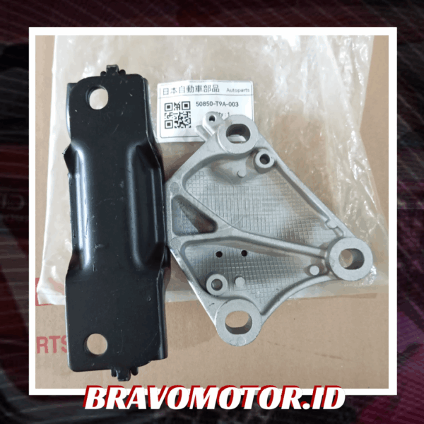 NoBrand 50850-T9A-003(013) Engine mount kiri matik GK5/GM6/RU1-3 NoBrand 50850 T9A 003(013) Engine mount kiri matik GK5/GM6/RU1