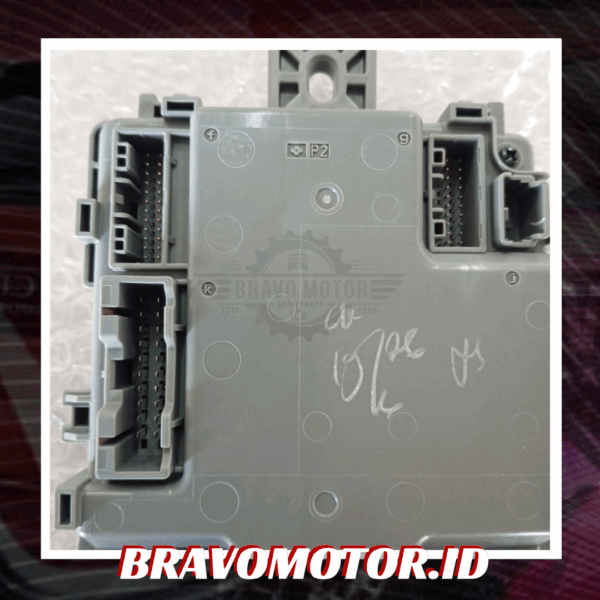 Original 38200-T86-K21 Fuse Box-5 Original 38200 T86 K21 Fuse Box